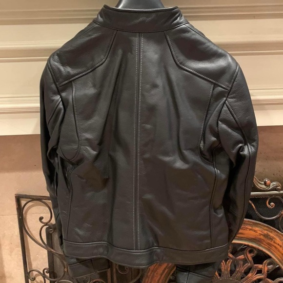 Porsche Leather Jacket - Picture 3 of 8